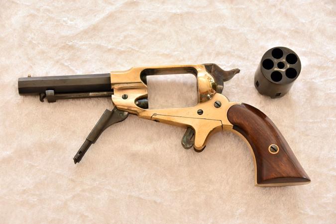 Preview: Armi San Marco Remington, Remington 1863 Pocket, .31 Black Powder Revolver, Perkussionsrevolver gebraucht