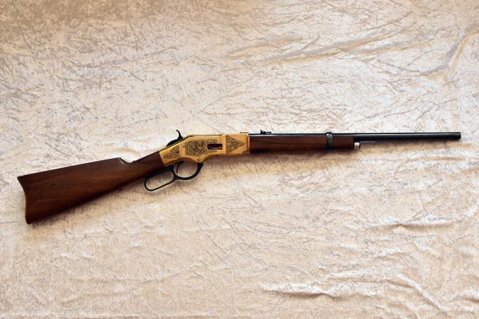 Uberti 1866 Yellow Boy Karabiner defekt ohne Korn